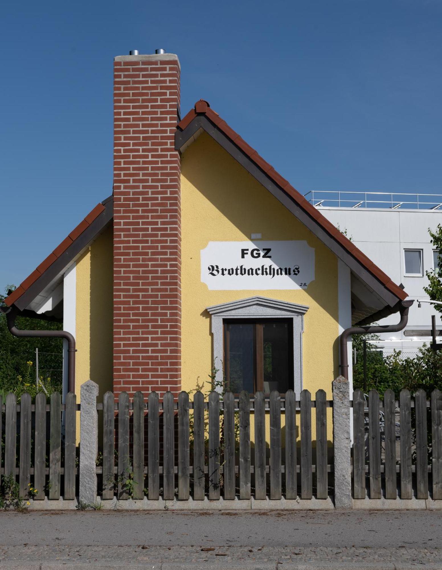 Hotel Haslbach Fgz Zeitlarn Exterior foto